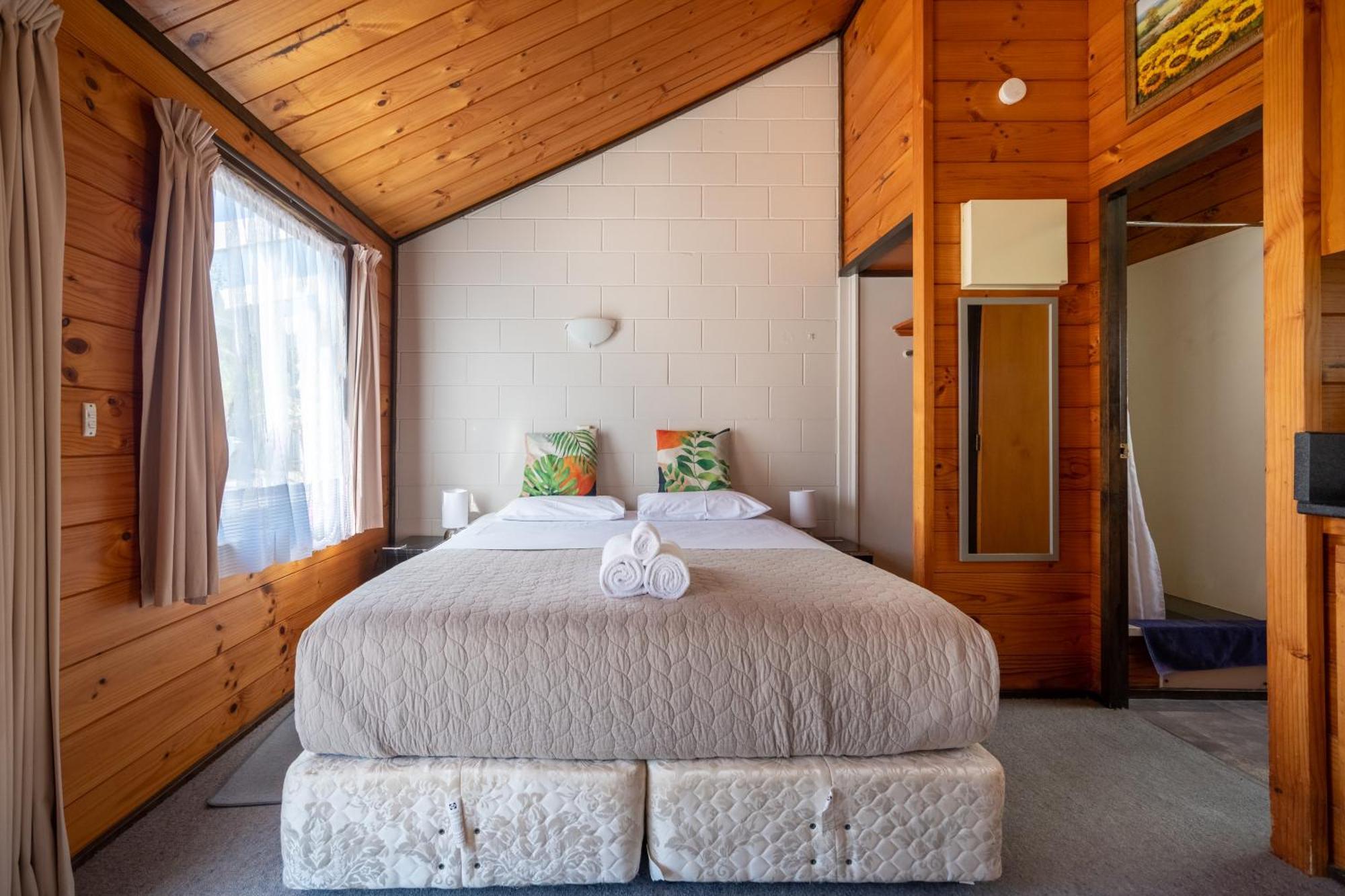 Orewa Motor Lodge Exterior photo