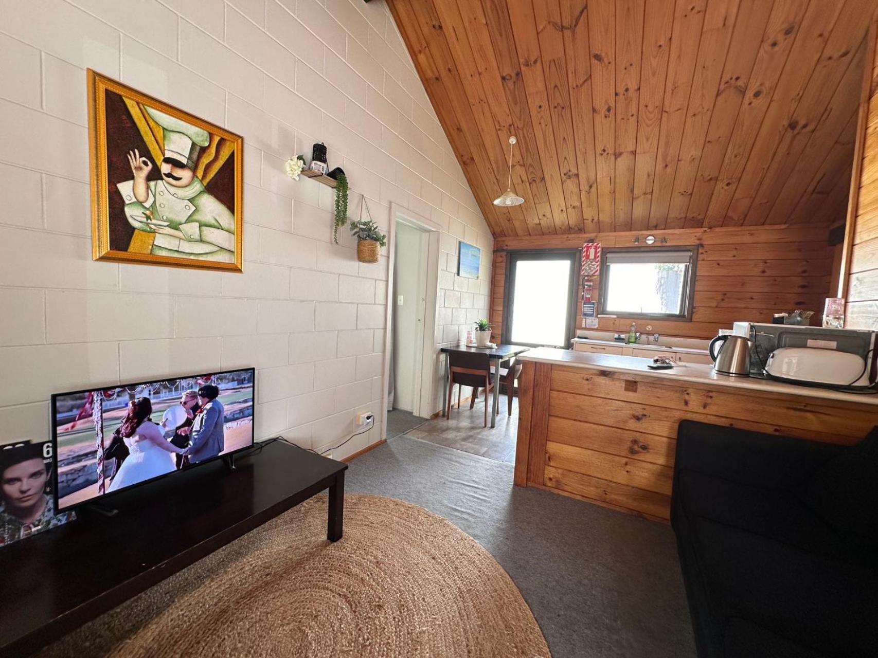 Orewa Motor Lodge Exterior photo